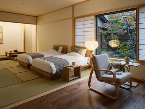 月の間 — 詳細